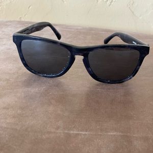 Oakley Frogskins Sunglasses